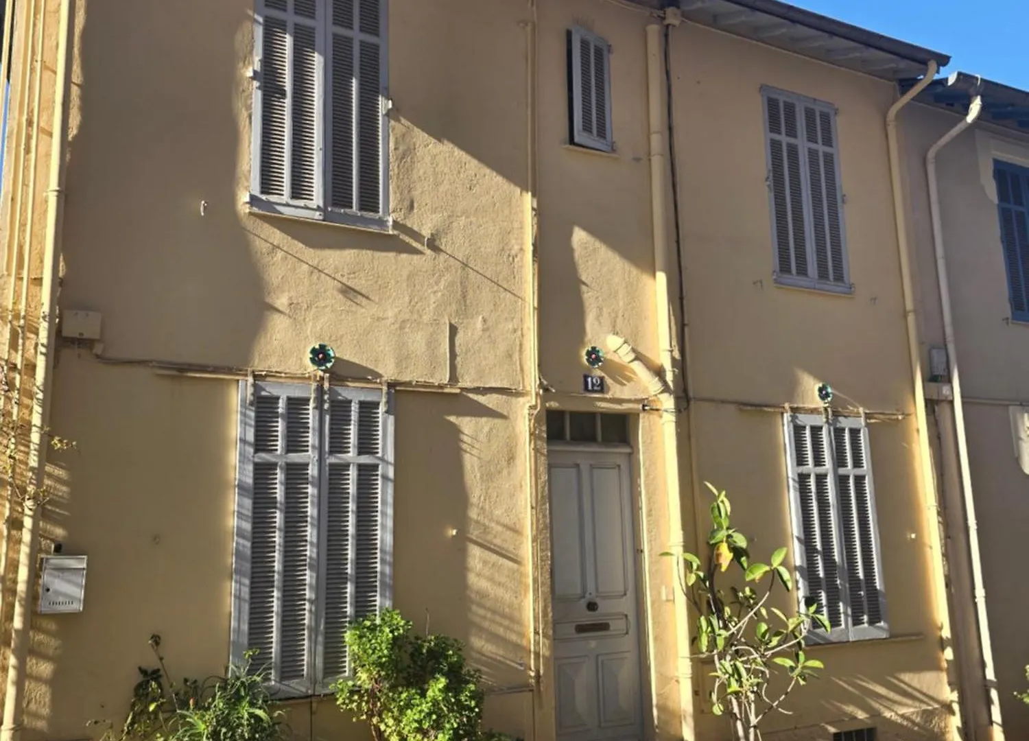 Coeur Historique De Cannes Entre Palais Et Mer 0*,